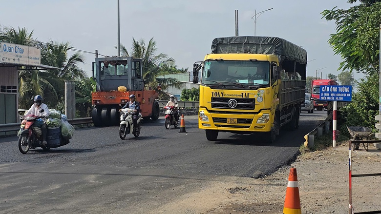 Lý do quốc lộ 91B qua Cần Thơ chậm sửa chữa cầu- Ảnh 2. Lý do quốc lộ 91B qua Cần Thơ chậm sửa chữa cầu- Ảnh 2.