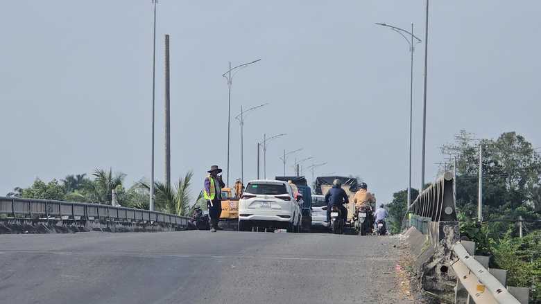 Lý do quốc lộ 91B qua Cần Thơ chậm sửa chữa cầu- Ảnh 5. Lý do quốc lộ 91B qua Cần Thơ chậm sửa chữa cầu- Ảnh 5.