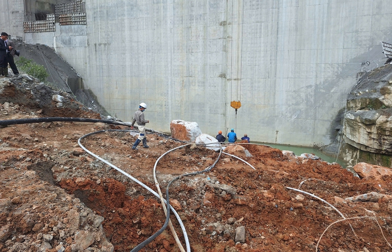 Cận cảnh hiện trường vụ 5 c&ocirc;ng nh&acirc;n thuỷ điện gặp nạn ở Kon Tum- Ảnh 4.