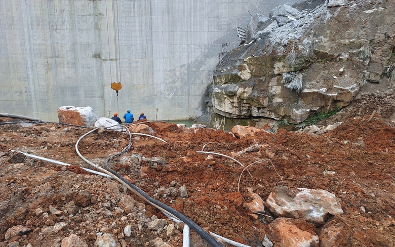 Cận cảnh hiện trường vụ 5 c&ocirc;ng nh&acirc;n thuỷ điện gặp nạn ở Kon Tum- Ảnh 9.