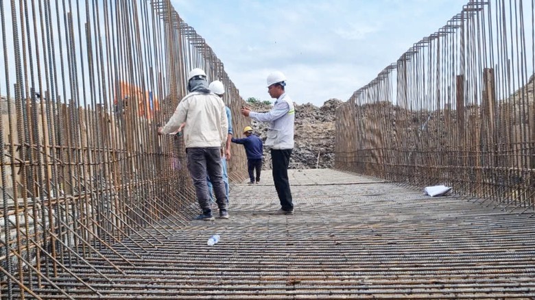 Cao tốc Ch&acirc;u Đốc - Cần Thơ - S&oacute;c Trăng: Tăng gấp đ&ocirc;i nh&acirc;n lực, đẩy nhanh tiến độ thi c&ocirc;ng- Ảnh 2.