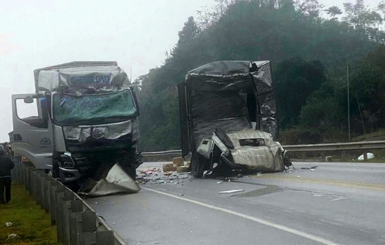 Hiện trường vụ tai nạn. Hiện trường vụ tai nạn.