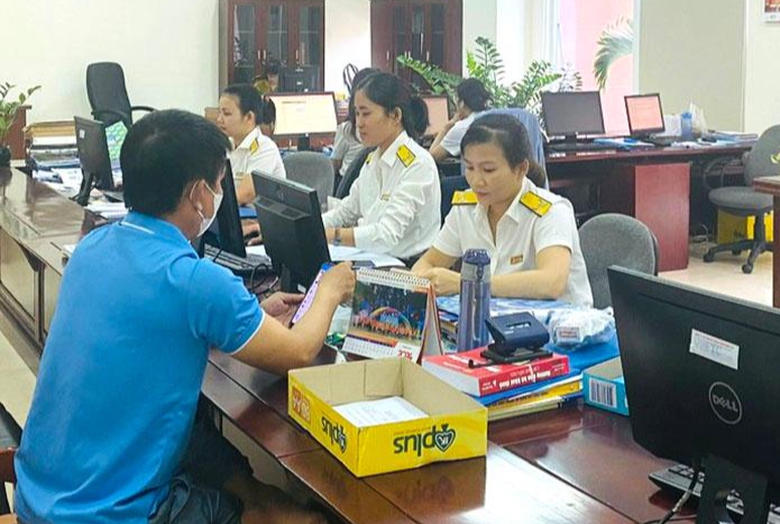 Quảng Ng&atilde;i thu ng&acirc;n s&aacute;ch gần 30.000 tỷ đồng, vượt dự to&aacute;n Trung ương giao- Ảnh 2.