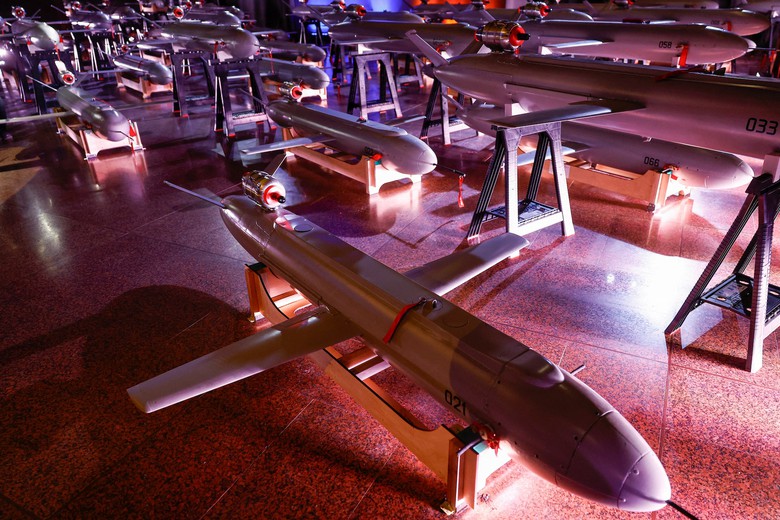 Ukraine ra mắt vũ kh&iacute; mang t&ecirc;n "địa ngục" với tầm bắn gấp đ&ocirc;i ATACMS của Mỹ- Ảnh 2.