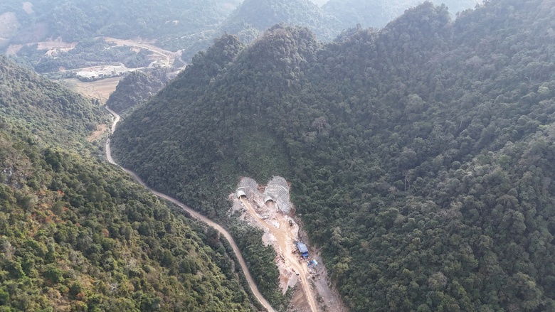 Th&ocirc;ng hầm Đ&ocirc;ng Kh&ecirc; tr&ecirc;n cao tốc Đồng Đăng - Tr&agrave; Lĩnh- Ảnh 1.