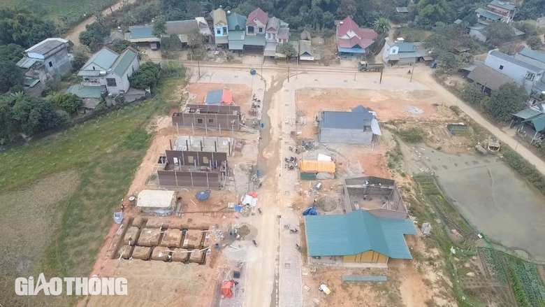 Tuy&ecirc;n Quang: L&yacute; do người d&acirc;n nhường đất l&agrave;m cao tốc chưa chịu t&aacute;i định cư- Ảnh 1.