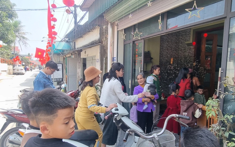 Làng đông dân nhất nước và tục lệ ăn Tết kéo dài gần cả tháng- Ảnh 6. Làng đông dân nhất nước và tục lệ ăn Tết kéo dài gần cả tháng- Ảnh 6.