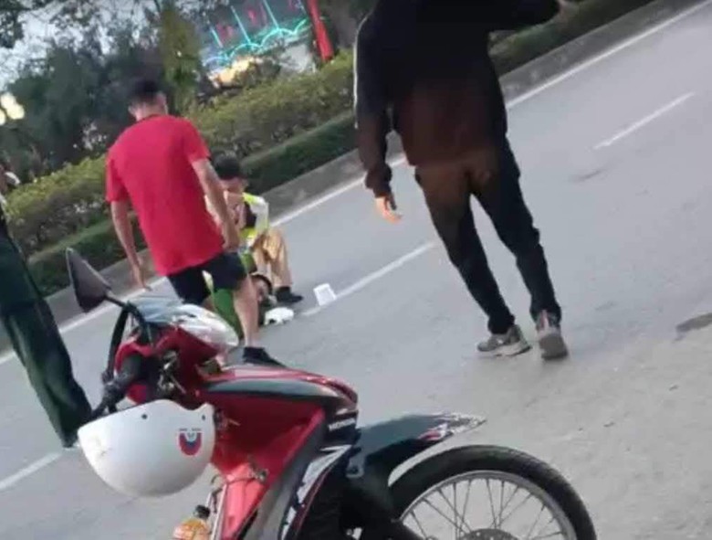 Nam thanh ni&ecirc;n vi phạm nồng độ cồn, đ&acirc;m trọng thương một CSGT ở Y&ecirc;n B&aacute;i- Ảnh 2.