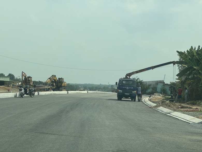 Đường ven s&ocirc;ng Đồng Nai: Người d&acirc;n vẫn chờ t&aacute;i định cư- Ảnh 5.