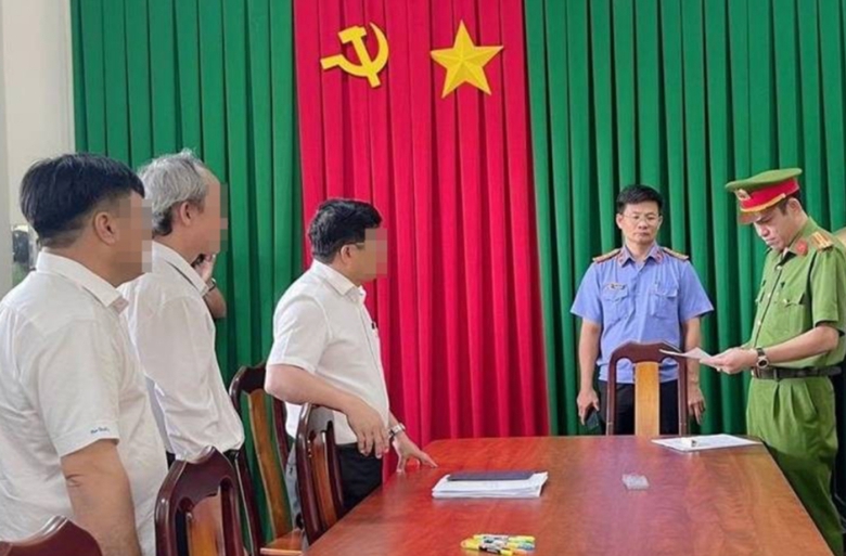 Khởi tố nhiều c&aacute;n bộ li&ecirc;n quan dự &aacute;n bồi thường t&aacute;i định cư s&acirc;n bay Long Th&agrave;nh- Ảnh 1.