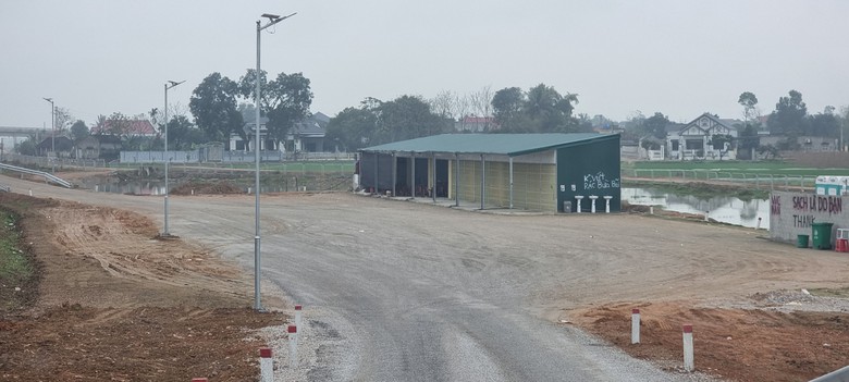 X&acirc;y trạm dừng nghỉ tạm đầu ti&ecirc;n tr&ecirc;n cao tốc Bắc - Nam- Ảnh 6.