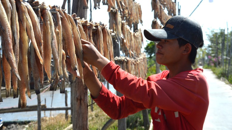 L&agrave;ng c&aacute; kh&ocirc; lớn nhất C&agrave; Mau tất bật chuẩn bị cho vụ Tết- Ảnh 10.