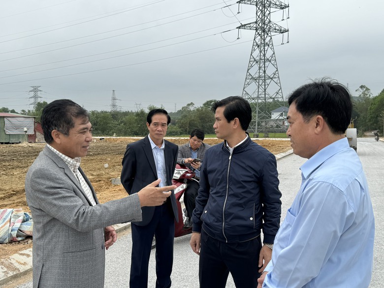 Chuyển động tại dự &aacute;n cao tốc Bắc - Nam qua Quảng B&igrave;nh- Ảnh 4.