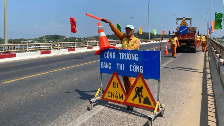 Những phu đường c&uacute;ng giao thừa sớm tr&ecirc;n 