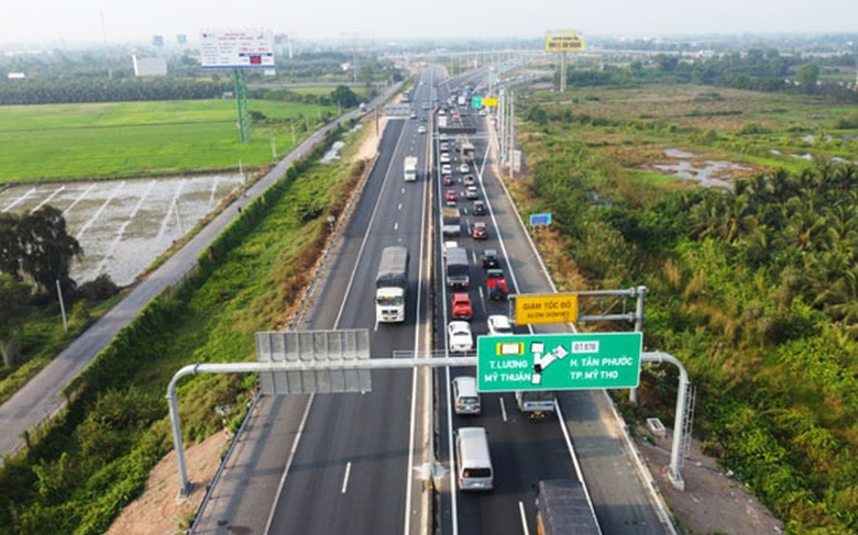 M&ocirc; h&igrave;nh mới huy động nhiều nguồn lực đầu tư hạ tầng giao th&ocirc;ng