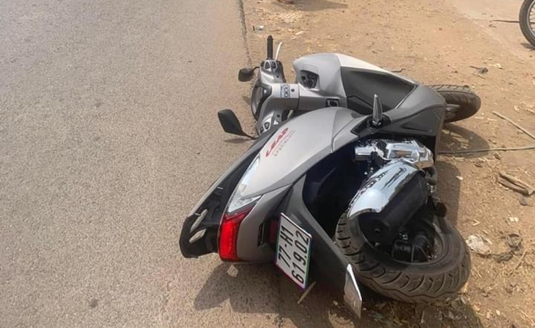 &Ocirc; t&ocirc; kh&aacute;ch va chạm xe m&aacute;y ở Đồng Nai, một phụ nữ tử vong tại chỗ- Ảnh 2.