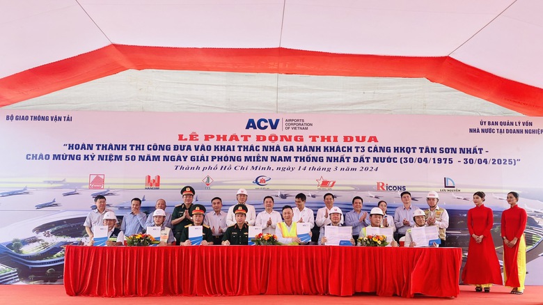 Chạy đua đưa nhà ga T3 sân bay Tân Sơn Nhất hoàn thành dịp 30/4/2025- Ảnh 2. Chạy đua đưa nhà ga T3 sân bay Tân Sơn Nhất hoàn thành dịp 30/4/2025- Ảnh 2.