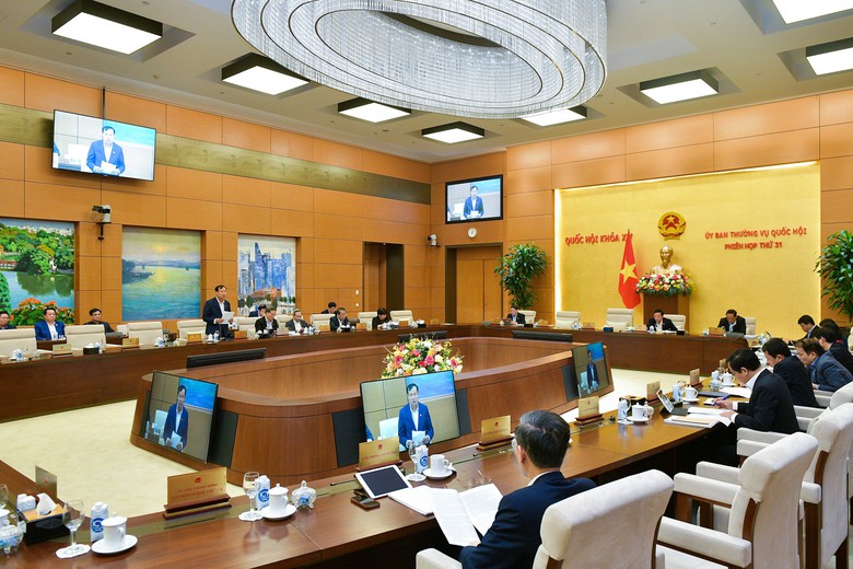 Đề nghị kh&ocirc;ng quy định cao tốc phải c&oacute; tối thiểu 4 l&agrave;n trong Luật Đường bộ- Ảnh 3.