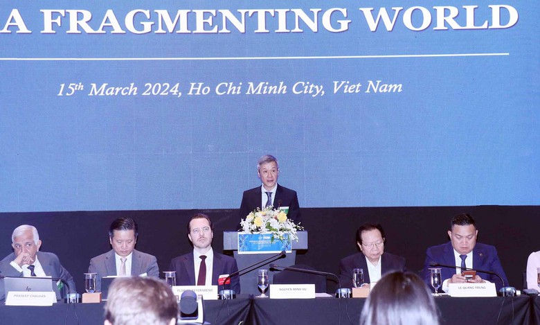 Mạng lưới h&agrave;ng hải chiếm 80% thương mại to&agrave;n cầu đang đối mặt h&agrave;ng loạt th&aacute;ch thức - Ảnh 2.