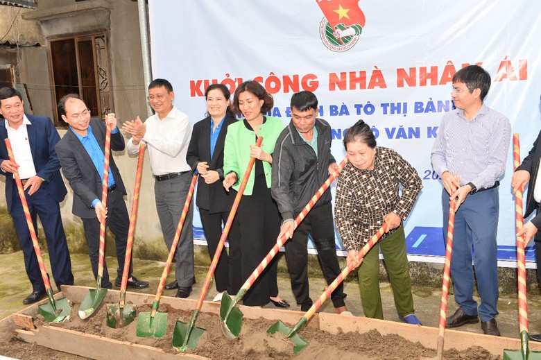 Trồng c&acirc;y, x&acirc;y nh&agrave; nh&acirc;n &aacute;i hỗ trợ nạn nh&acirc;n TNGT tại Hải Ph&ograve;ng- Ảnh 4.