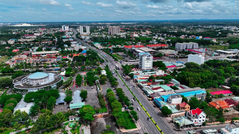 Đồng Nai muốn xin cơ chế riêng xây dựng các cầu vượt, nút giao trên tuyến QL51- Ảnh 1. Đồng Nai muốn xin cơ chế riêng xây dựng các cầu vượt, nút giao trên tuyến QL51- Ảnh 1.
