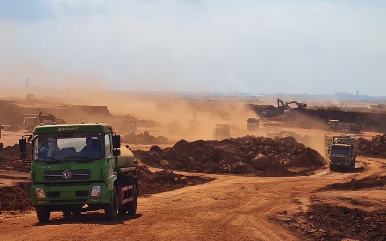 Bộ GTVT y&ecirc;u cầu ACV khẩn trương khắc phục &ocirc; nhiễm bụi đỏ ở s&acirc;n bay Long Th&agrave;nh