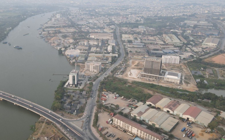 Cận cảnh khu c&ocirc;ng nghiệp l&acirc;u đời nhất Việt Nam trước thời điểm di dời