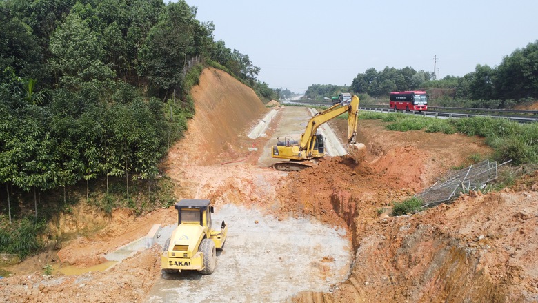 To&agrave;n cảnh n&uacute;t giao 362 tỷ đồng nối TP Y&ecirc;n B&aacute;i với cao tốc Nội B&agrave;i - L&agrave;o Cai- Ảnh 6.