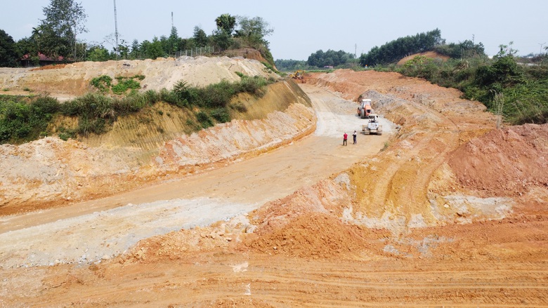 To&agrave;n cảnh n&uacute;t giao 362 tỷ đồng nối TP Y&ecirc;n B&aacute;i với cao tốc Nội B&agrave;i - L&agrave;o Cai- Ảnh 2.