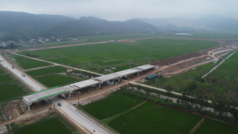 C&aacute;c n&uacute;t giao tr&ecirc;n cao tốc Diễn Ch&acirc;u - B&atilde;i Vọt kết nối đến đ&acirc;u?- Ảnh 3.