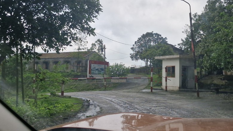 Kỳ lạ doanh nghiệp lập barie, kiểm so&aacute;t người d&acirc;n qua đường nối Bắc Giang - Quảng Ninh- Ảnh 11.