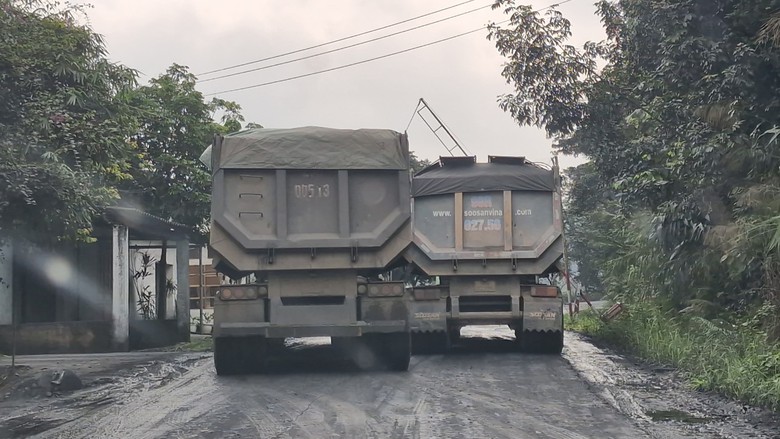 V&igrave; sao chưa dỡ trạm barie kiểm so&aacute;t người d&acirc;n tr&ecirc;n đường nối Bắc Giang - Quảng Ninh?- Ảnh 2.