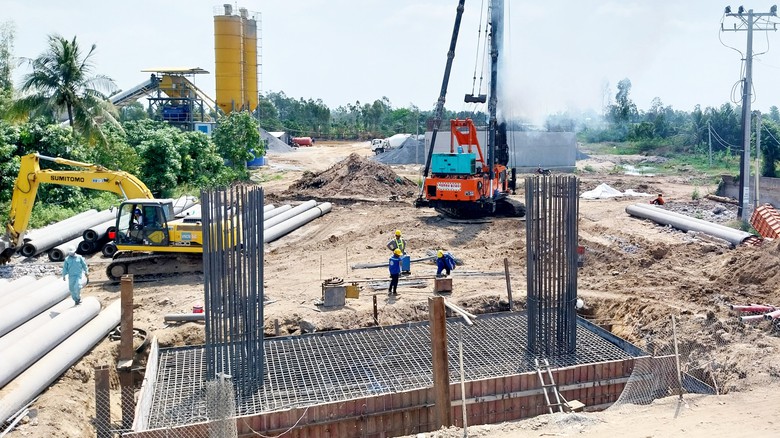 Cao tốc Cao L&atilde;nh - An Hữu thi c&ocirc;ng thế n&agrave;o khi thiếu c&aacute;t?- Ảnh 4.