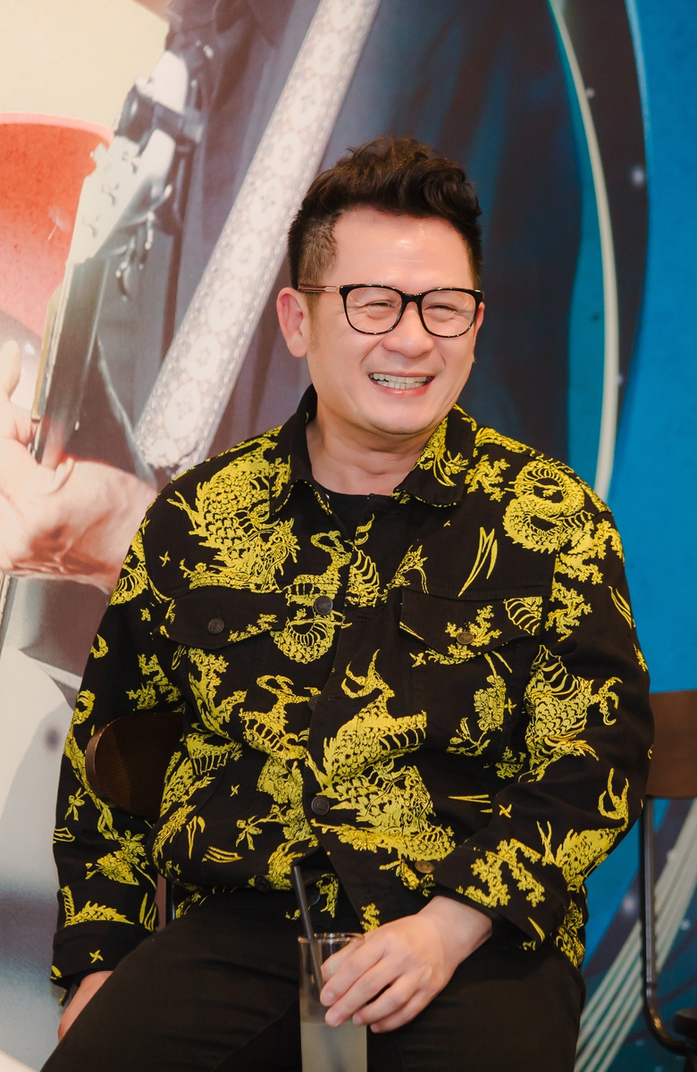 Ca sĩ Bằng Kiều: 