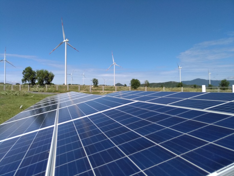 Bộ trưởng C&ocirc;ng thương: Sẽ tr&igrave;nh Ch&iacute;nh phủ cơ chế mua b&aacute;n điện trực tiếp v&agrave;o cuối th&aacute;ng 4- Ảnh 1.