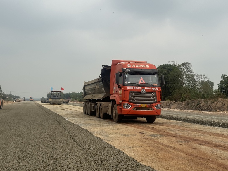 Cao tốc Bi&ecirc;n H&ograve;a - Vũng T&agrave;u: Th&agrave;nh phố B&agrave; Rịa ho&agrave;n th&agrave;nh giải ph&oacute;ng mặt bằng sớm nhất- Ảnh 1.