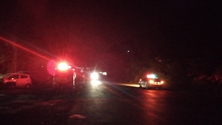 Sạt lở hầm đường sắt qua đ&egrave;o Cả: Hạn chế phương tiện lưu th&ocirc;ng đường bộ qua đ&egrave;o- Ảnh 5.