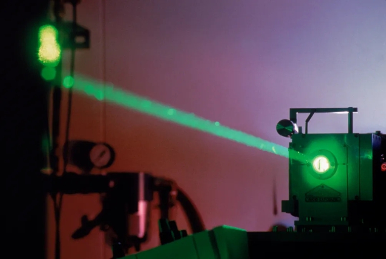 Israel c&oacute; những hệ thống g&igrave; để chống đỡ gần 300 UAV, t&ecirc;n lửa bắn li&ecirc;n tiếp từ Iran?- Ảnh 5.