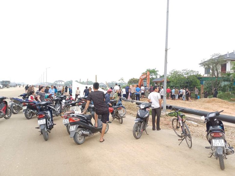 Lao xuống hố công trình đã rào chắn, nam thanh niên tử vong- Ảnh 2. Lao xuống hố công trình đã rào chắn, nam thanh niên tử vong- Ảnh 2.