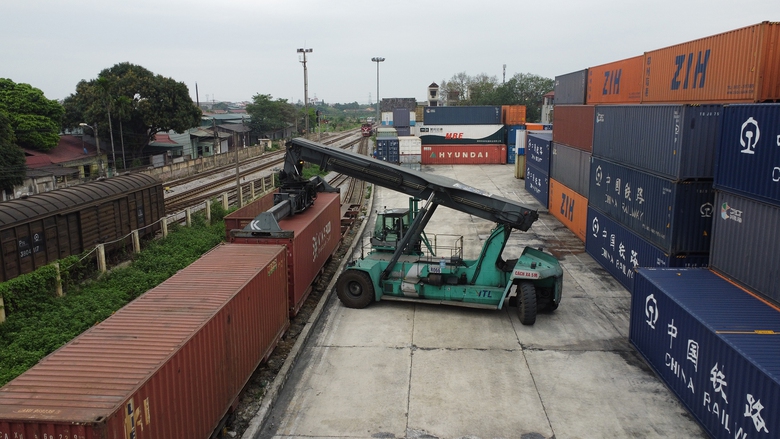 Doanh thu t&agrave;u h&agrave;ng đảo chiều tăng ấn tượng- Ảnh 1.