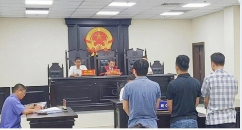 Th&aacute;i B&igrave;nh: Nguy&ecirc;n chủ tịch x&atilde; lập khống hồ sơ quyết to&aacute;n dự &aacute;n x&acirc;y nghĩa trang liệt sĩ- Ảnh 1.