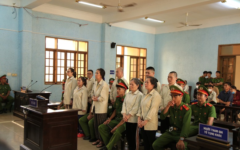 Phạt t&ugrave; 10 bị c&aacute;o hoạt động chống ph&aacute; nhằm lật đổ ch&iacute;nh quyền nh&acirc;n d&acirc;n