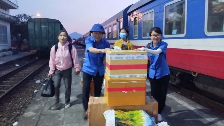 Thiệt hại gần 20 tỷ đồng do sự cố sụt hầm đường sắt B&atilde;i Gi&oacute;- Ảnh 1.