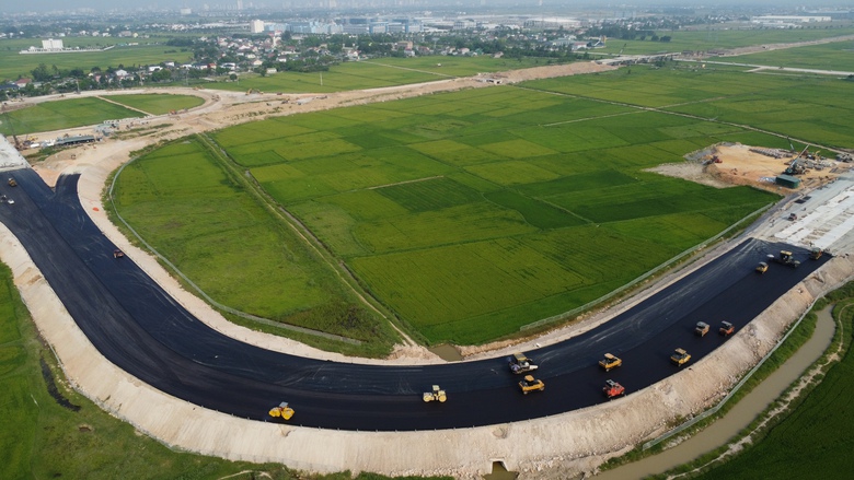 Hành trình tương trợ gần 850 tỷ cho nhà đầu tư gặp khó trên cao tốc Diễn Châu - Bãi Vọt- Ảnh 4. Hành trình tương trợ gần 850 tỷ cho nhà đầu tư gặp khó trên cao tốc Diễn Châu - Bãi Vọt- Ảnh 4.