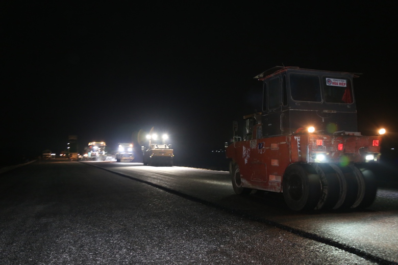 Hành trình tương trợ gần 850 tỷ cho nhà đầu tư gặp khó trên cao tốc Diễn Châu - Bãi Vọt- Ảnh 6. Hành trình tương trợ gần 850 tỷ cho nhà đầu tư gặp khó trên cao tốc Diễn Châu - Bãi Vọt- Ảnh 6.