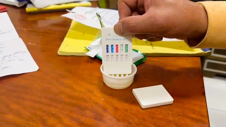 Quảng Trị: Gần 1.200 l&aacute;i xe vi phạm nồng độ cồn, ma t&uacute;y bị phạt 5 tỷ đồng- Ảnh 1.