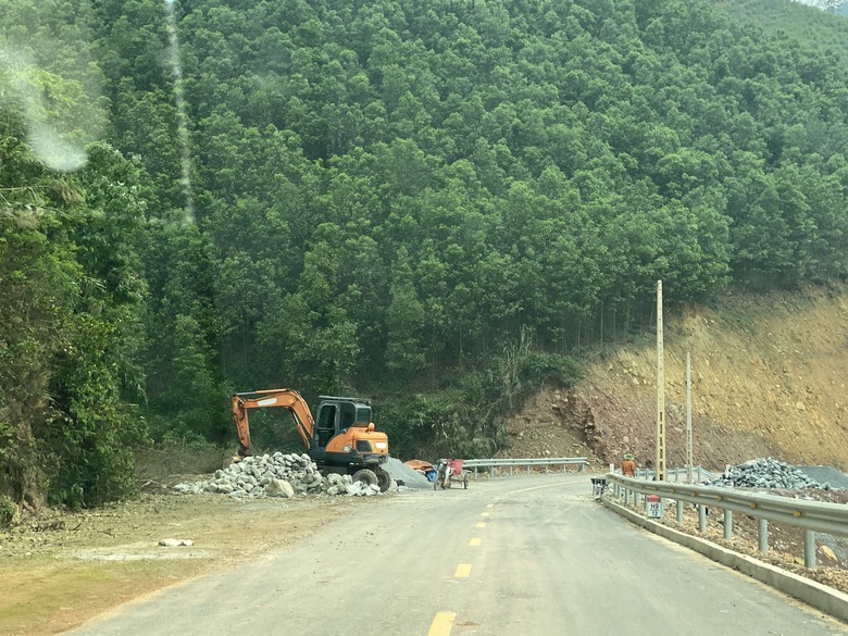 Rẻo cao th&ecirc;m cơ hội đổi đời từ hai tuyến đường hơn ngh&igrave;n tỷ- Ảnh 4.