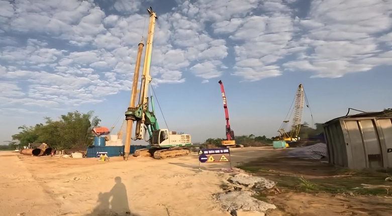 Dự &aacute;n đường 3.500 tỷ ở Quảng Ng&atilde;i nguy cơ vỡ tiến độ- Ảnh 4.