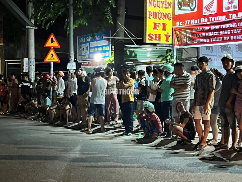 Bị đuổi đ&aacute;nh, 2 thiếu ni&ecirc;n ph&oacute;ng xe g&acirc;y tai nạn, 2 người tử vong- Ảnh 3.