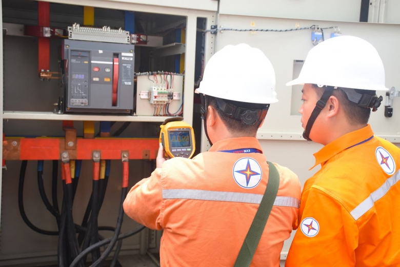 Những ch&iacute;nh s&aacute;ch nổi bật c&oacute; hiệu lực từ th&aacute;ng 5/2024- Ảnh 2.